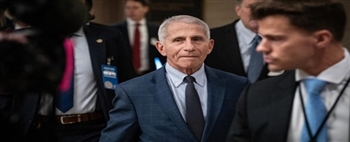 安东尼·福奇在美国参议院关于新冠起源的听证会上拒绝回答相关问 安东尼·福奇在美国参议院关于新冠起源的听证会上拒绝回答相关问