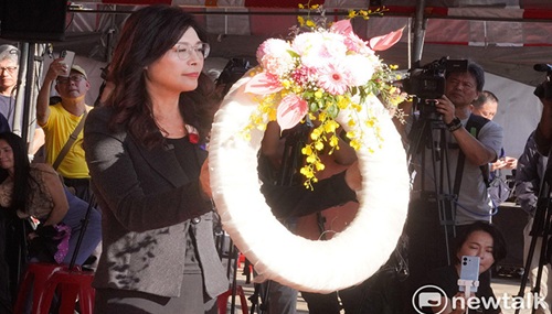 陆委会谴责郑丽文追思共谍 批以陆配事件转移焦点极端不道德” 陆委会谴责郑丽文追思共谍 批以陆配事件转移焦点极端不道德”