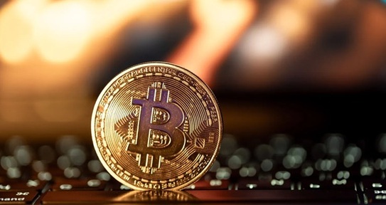 比特币因“疲弱”情绪下滑,策略和Coinbase在加密股中受挫 比特币因“疲弱”情绪下滑,策略和Coinbase在加密股中受挫