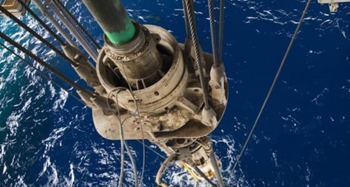 市场争先恐后地评估石油过剩的规模 市场争先恐后地评估石油过剩的规模