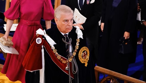 英国国王将剥夺哥哥的王子头衔