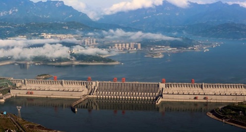 美国宇航局证实,中国的巨型建筑拥有隐藏的力量,只需一次移动就能减缓地球自转。 美国宇航局证实,中国的巨型建筑拥有隐藏的力量,只需一次移动就能减缓地球自转。