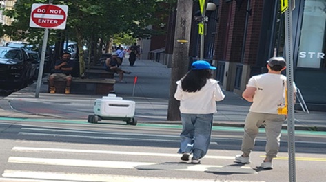 Serve Robotics （SERV） 加强与 Uber Eats 优食的合作伙伴关系，赢得分析师信心