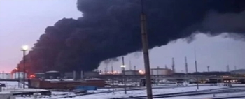 乌克兰无人机再次袭击后,俄罗斯图阿普谢炼油厂灾难加剧 乌克兰无人机再次袭击后,俄罗斯图阿普谢炼油厂灾难加剧