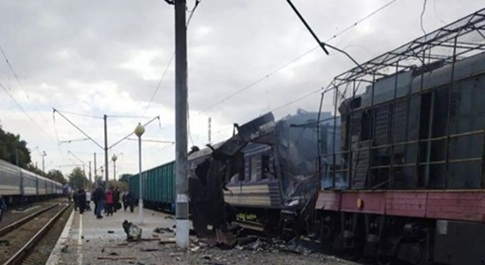 俄罗斯无人机袭击乌克兰客运列车约30人受伤