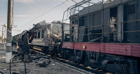 乌克扎利兹尼察称,2025年俄罗斯对乌克兰铁路基础设施发动了超过1000次攻击 乌克扎利兹尼察称,2025年俄罗斯对乌克兰铁路基础设施发动了超过1000次攻击