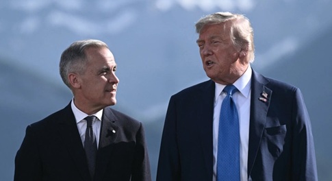 加拿大创下自美国贸易战以来的首次贸易顺差,出口激增,进口下滑,因为加拿大人避免购买美国商品 加拿大创下自美国贸易战以来的首次贸易顺差,出口激增,进口下滑,因为加拿大人避免购买美国商品