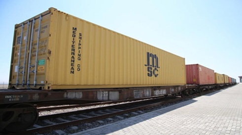 伊朗利用里海、公路和通往中国的铁路绕过美国的霍尔木兹海峡封锁