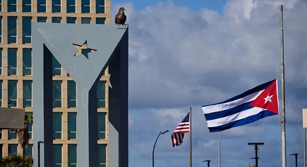 美实施禁运下突爆海上交火 民用快艇闯古巴水域酿4死6伤 美实施禁运下突爆海上交火 民用快艇闯古巴水域酿4死6伤