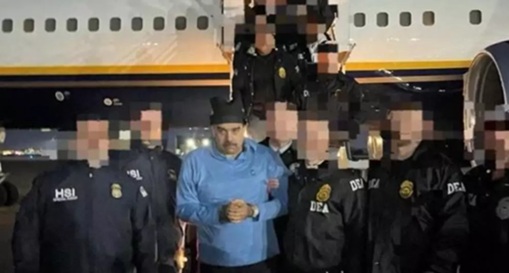 马杜罗遭美抓捕 布兰特油价开盘竟差点跌破60美元 美股期指、金银都涨 马杜罗遭美抓捕 布兰特油价开盘竟差点跌破60美元 美股期指、金银都涨